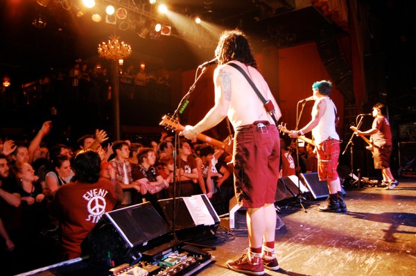 NoFX01