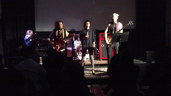 2013-04-02_21-54-06_186