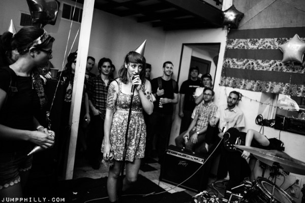 nonarecordreleasefbjump-12small