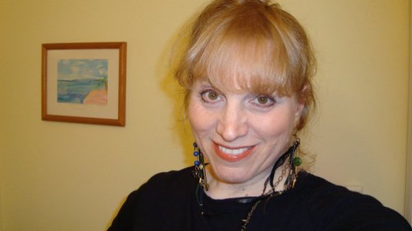 16964_219320752583_1664167_n